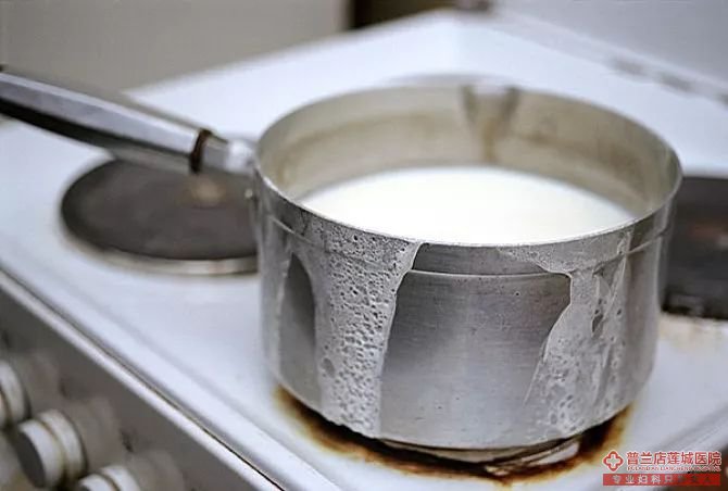 大連金州瑪麗亞醫(yī)院專家為大家講解：女性不孕的癥狀有哪些？